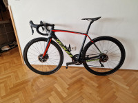 SPECIALIZED Tarmac expert disc race
