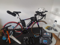 Triatlon bicikl Giant Content + Oprema i trenazer