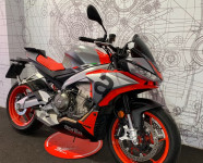 Aprilia TUONO 660 659 cm3