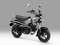 Honda ST125 DAX 124 cm3