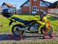 Kawasaki ER-6n 650 cm3