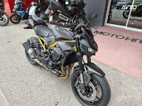 Kawasaki Z900 MODELNO LETO 2026