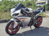 Yamaha R 1 1000 cm3
