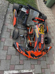 Karting CRG ROTAX SENIOR 125 cm3 + ARAI SK 6 NOVO!