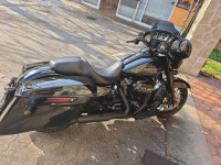 Harley Davidson STREET GLLIDE M8 114. SPECIAL 1860 cm3