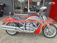 Harley-Davidson STREET ROAD 1130
