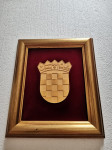 Hrvatski grb u okviru