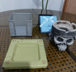 Lot ukrasna kutijica, dvije pepeljare