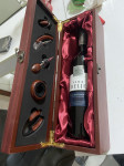 Prezentacijska drvena kutija za vino sa otvaračem i priborom