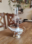 Stara porculanska aladinova lampa