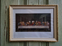 Vintage printovi vjerske tematike u starinskim okvirima