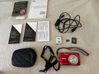 Fotoaparat Nikon Coolpix S2600,14MP,ispravno,kartica 8gb,ekran 2,7"