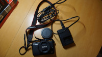 Prodajem Canon M10 fotoaparat