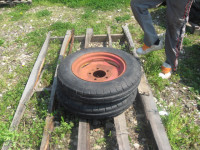 FELGE SA GUMAMA 5.50-16 PRODAJEM ILI MJENJAM