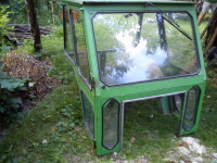 kabina za traktor TORPEDO