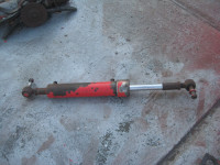 KLIP  ZA  SERVO  VOLAN   ZA  TRAKTOR  ORGINAL   PRODAJEM  ILI MJENJAM