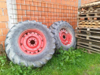 Gume i felge s utezima za torpedo 75