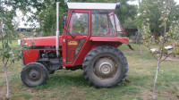 Traktor IMT 549