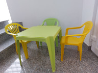 Dječji stolić i stolice, vanjski