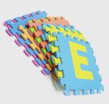 Tepih za djecu u obliku puzzle