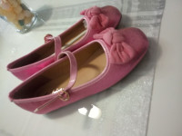 NOVE CIPELE - BALERINKE BR. 33