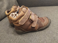 cipele na čičak 33