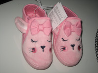 CIPELE - ŠLAPICE VEL. 28 - NOVO