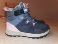 Quechua gojzerice, br. 33