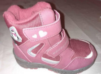 Dječje čizmice - veličina: 24