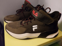 Tenisice/ gležnjače 39