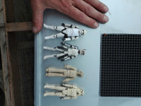 4 starwars figure