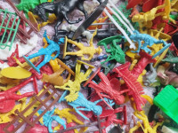 Dječje igračke plastični kauboji