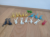 Figure ronioca vintage