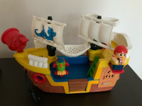 Fisher Price Little People muzički gusarski brod sa dvije figure
