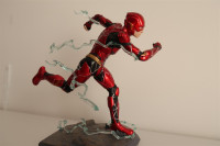 Flash (Justice league) kolekcionarska figura 19 cm