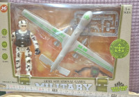 Igračka set vojnik - dron - vojni pas i vojna oprema