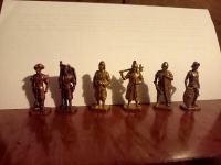 Metalne figurice Huni,samuraji,mušketiri, Švicarska garda