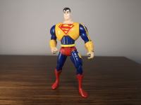 Superman narancasti oklop figura
