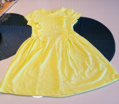 ŽUTA PAMUČNA HALJINA VEL.116 NOVO  za 5-6 god.