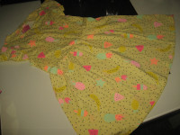 ŽUTA PAMUČNA HALJINA VEL. 116 I VEL. 134