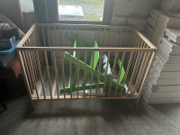 Dječija hranilica i krevetić