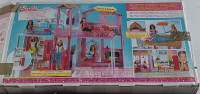 Barbie - 3 Story Townhouse - Mansion de Luxe