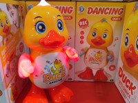 PLEŠUĆA PATKICA KOJA SVIJETLI