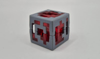 Redstone Ore Blok crvena kocka Minecraft Kinder Joy