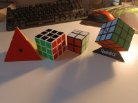 set od 4 Rubikove kocke