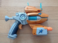 Slugterra pištolj na baterije