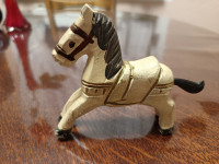 Stara drvena igračka konjić!