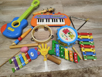 Veliki set glazbenih igračaka za djecu (bubanj, klavijature, gitara…)