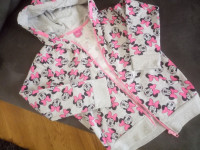 JAKNA - DUKSA VEL.128 NA MINNIE vel.128 - NOVO