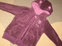 LJUBIČASTA KRZNENA BUNDA JAKNA VEL. 98